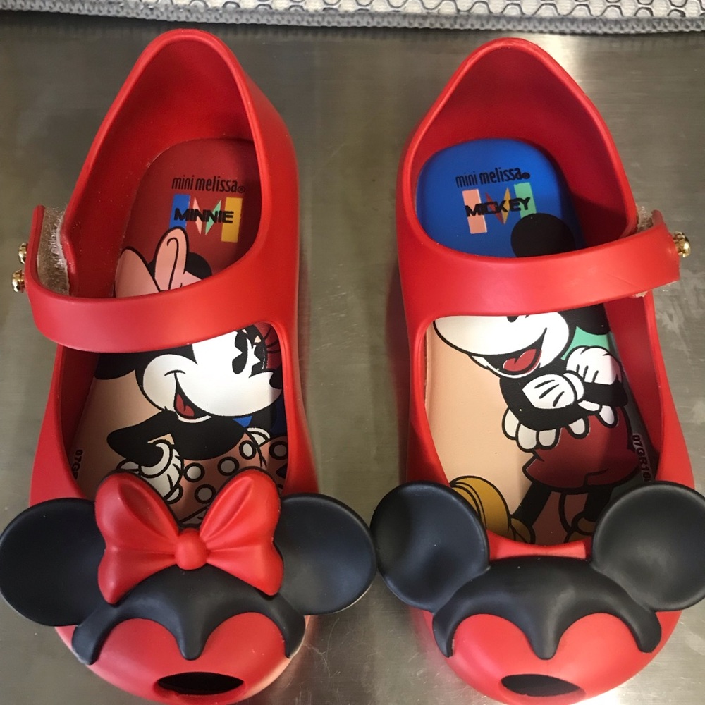 New w/o box Mini Melissa Disney shoes size 6